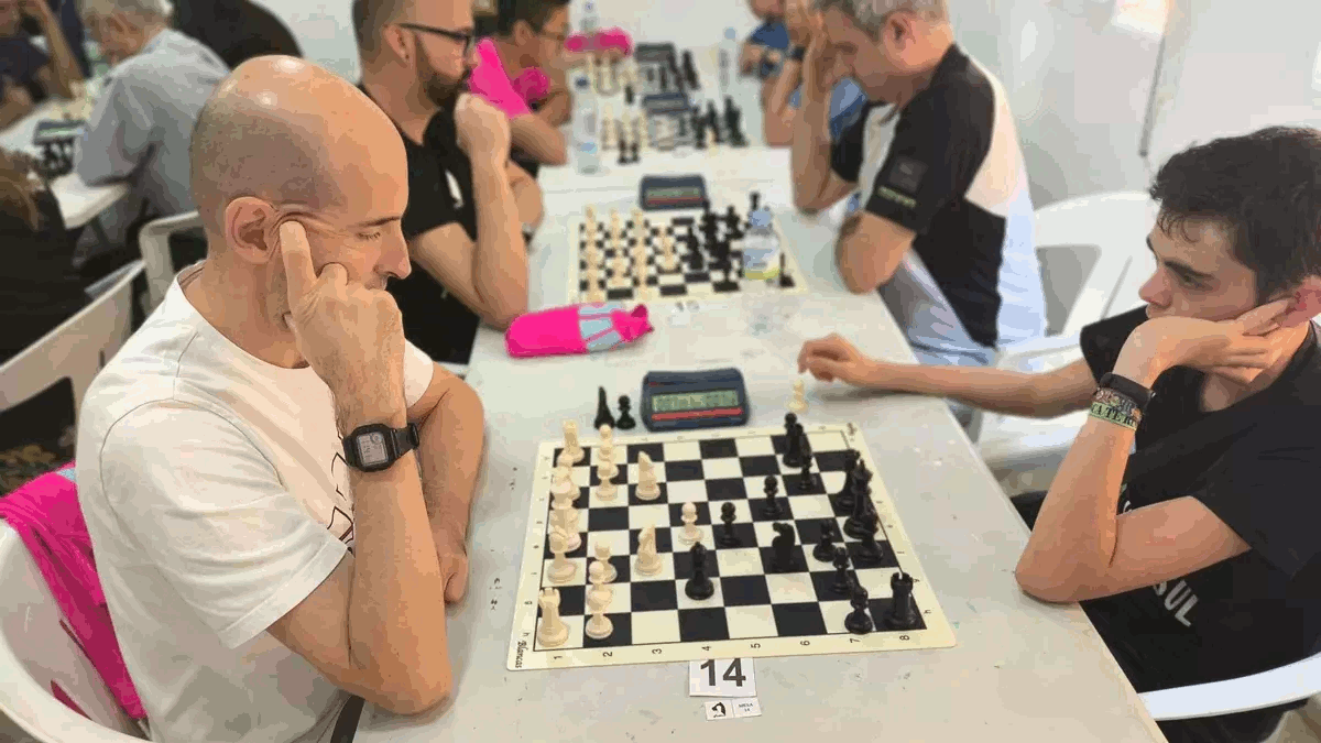 Astron Informática se convierte en patrocinador principal de Club de Ajedrez Batalyaws